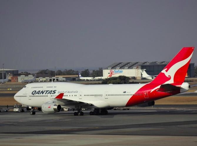 Qantas oferă zboruri mister