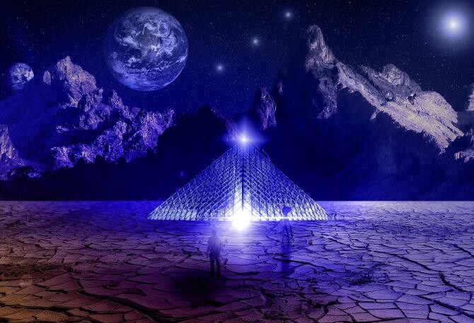 Pentagonul confirmă că videoclipurile cu „OZN-uri piramidale” sunt autentice  /  Foto cu caracter ilustrativ: Pixabay