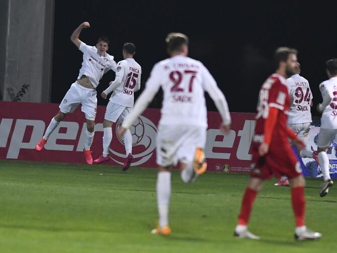Rapid a răsturnat tabela la Timișoara. A învins-o în ultimele minute pe ASU Poli, în play-off-ul Ligii a II-a