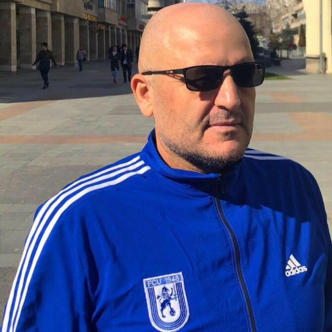 Scandal la echipa lui Mititelu. Galeria vrea să boicoteze meciurile după ce FC 'U' Craiova a bătut palma cu un nou antrenor