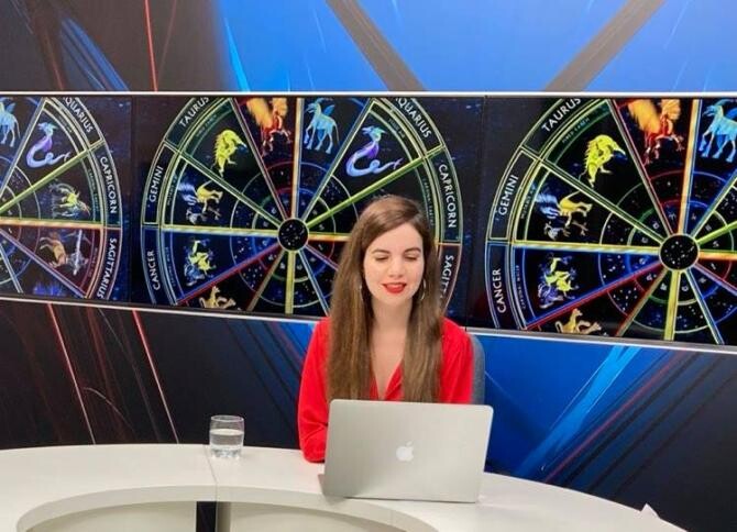 Daniela Simulescu, astrolog DCNews