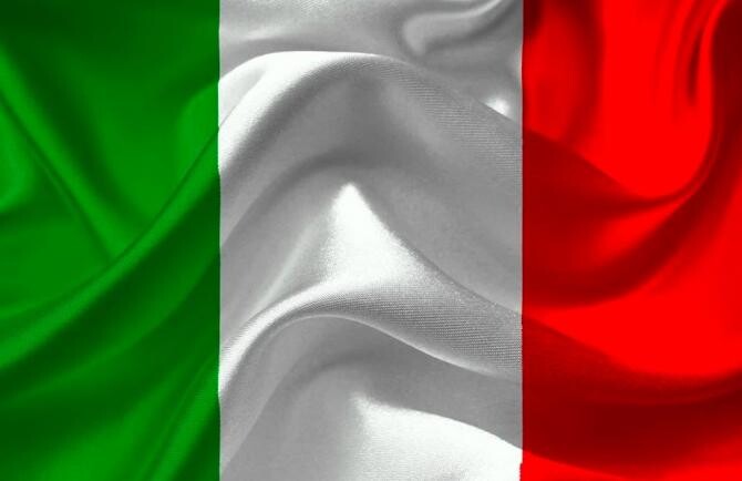 Italia înăsprește condițiile de obținere a certificatului verde, în încercarea de a determina persoanele care au peste 40 de ani să-și facă a treia doză de vaccin fără să piardă timp. Foto: Pixabay. Imagine cu rol ilustrativ