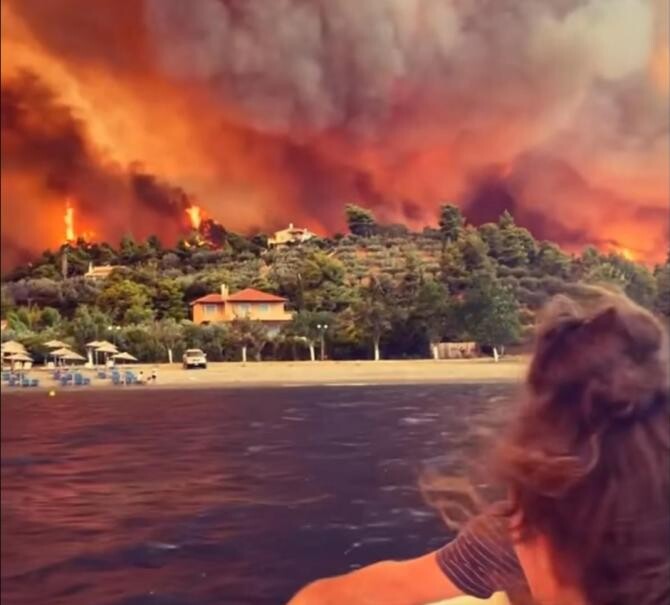 Disperare și revoltă în Evia: Incendiile - act criminal! Îi implorăm să vină și nu vine nimeni! / Video