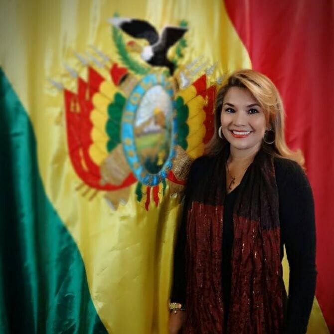 Jeanine Anez, președinte interimar al Boliviei, a încercat să se sinucidă  /  Sursă foto: Facebook Jeanine Anez