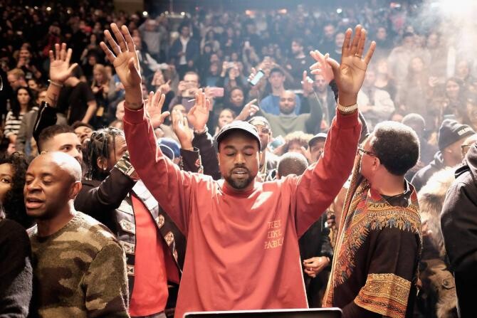Instagram - Kanye West își schimbă numele. Vrea să fie numit Ye