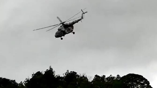 VIDEO cu momentul în care un elicopter se prăbușește. La bord se afla un ministru din Mexic  /  Sursă foto: Captură YouTube 