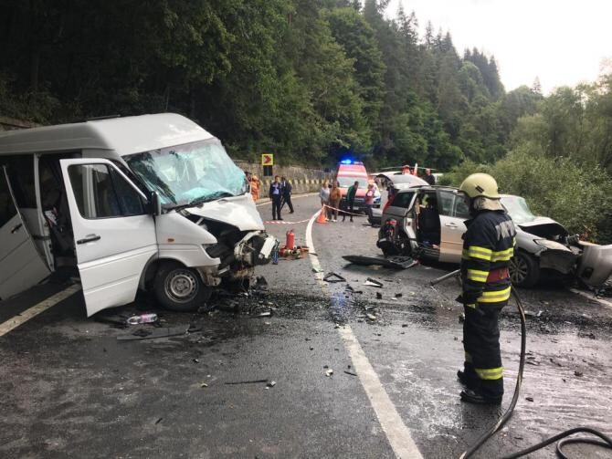 Accident cu 13 victime în județul Mureș. Traficul, complet BLOCAT / Foto: ISU Mureș