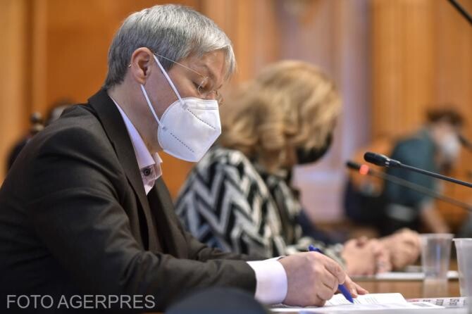 Ziua 'Z' pentru Guvernul Cioloș. Parlamentul se întruneşte pentru votul de învestire