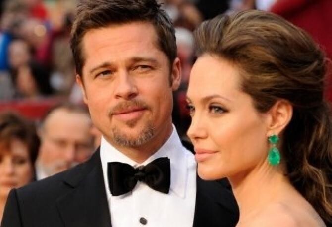 Brad Pitt o dă în judecată pe fosta lui soţie Angelina Jolie
