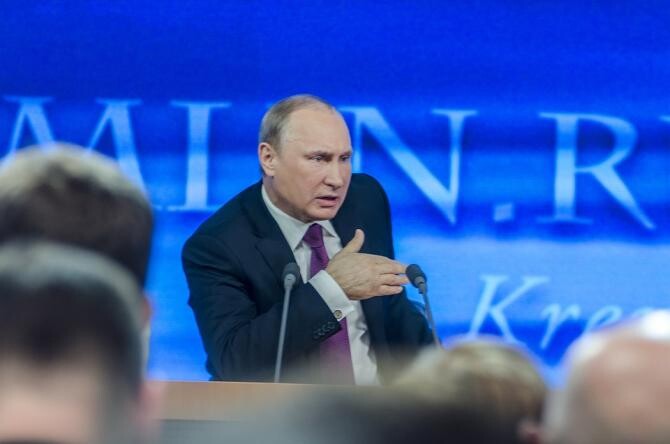 Putin ordonă creşterea livrărilor către UE, după umplerea rezervoarelor ruseşti 
