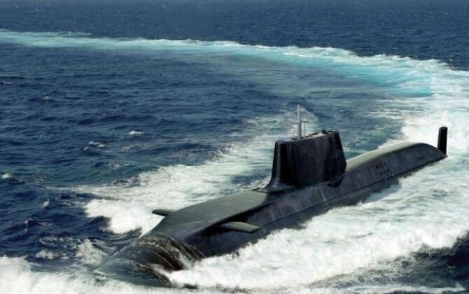 Franţa a acuzat o 'lovitură pe la spate' şi o 'încălcare a încrederii' în criza submarinelor