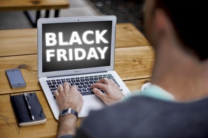 foto Pixabay/ BLACK FRIDAY, eMAG, 12 noiembrie 2021
