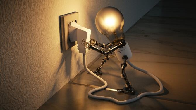 FACTURĂ la CURENT electric de 16.000 de EURO, primită de o femeie din Craiova / Foto: Pixabay
