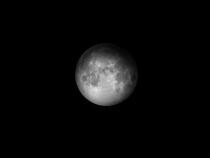 Obiect misterios de formă cubică, detectat de roverul chinezesc Yutu-2 pe partea întunecată a Lunii  /  Foto cu caracter ilustrativ: Pixabay