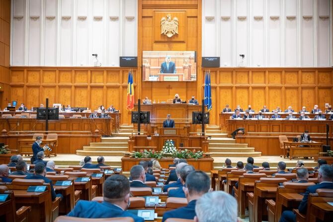 Proiect de lege desfiinţare SIIJ - pe ordinea de zi a plenului Camerei Deputaţilor / Sursa foto: Facebook Parlamentul Romaniei - Camera Deputatilor