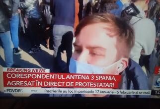 Corespondentul Antena 3, agresat de protestatarii din Spania. Transmisiunea, oprită: 