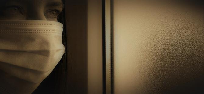 Hoții, pedepsiți mai DUR dacă poartă mască de protecție pe față în timpul furtului, chiar dacă aceasta este obligatorie / Foto: Pixabay, de Myléne