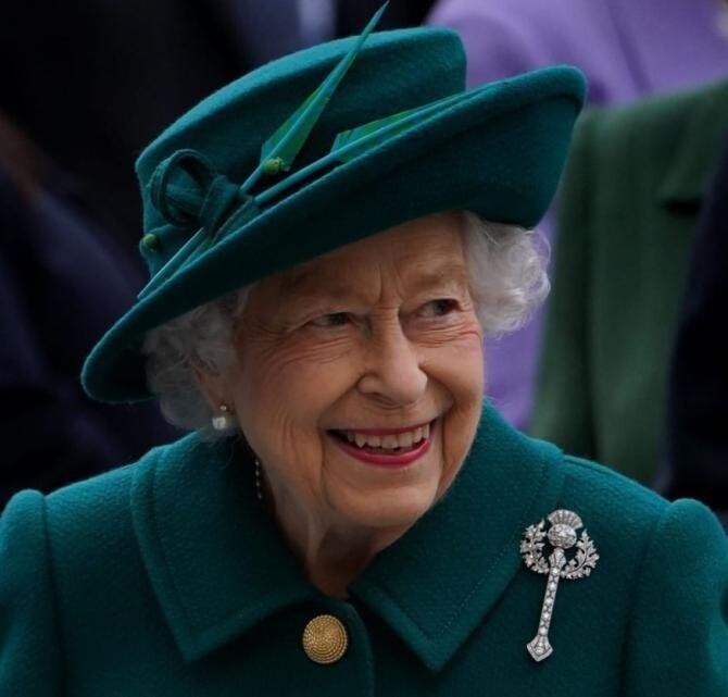 Ceasul deșteptător al reginei are un sunet specific. Este o tradiție veche de 175 de ani / Foto: Instagram Royal Family