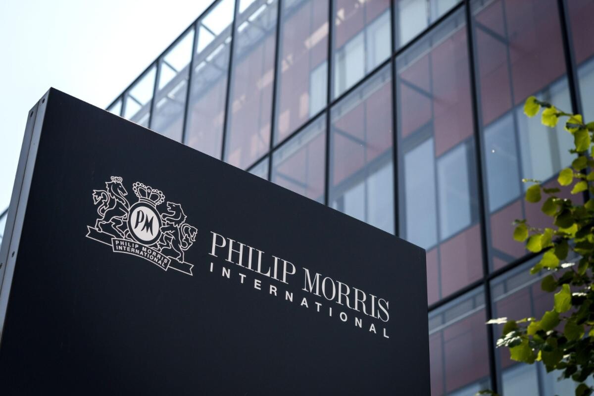 Philip Morris на время приостановит инвестиционную деятельность в России