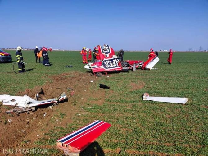 Cine este pilotul care a murit în accidentul aviatic de la Strejnicu. "Cerul m-a răpit la el, cu îngerii cântând" / Foto: ISU Prahova