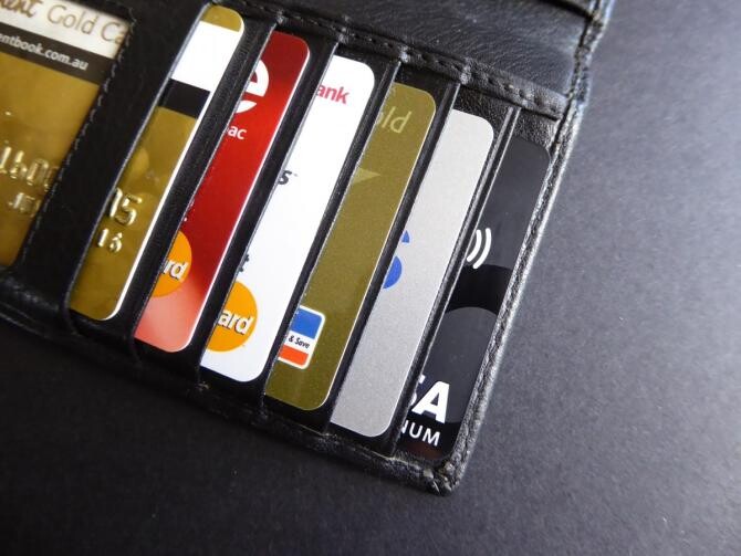 Ruşii nu-şi vor mai putea folosi cardurile emise de trei mari companii Foto: Pxhere