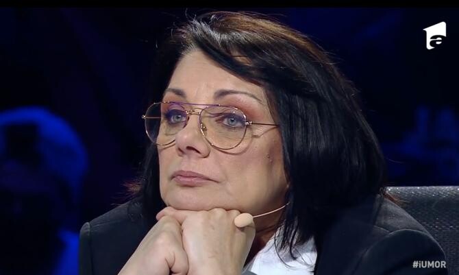 Carmen Tănase, iUmor