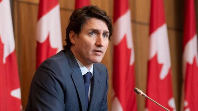 Trudeau refuză ''să dezbată'' locul monarhiei, în timp ce mai multe țări din Commonwealth fac pași către republică