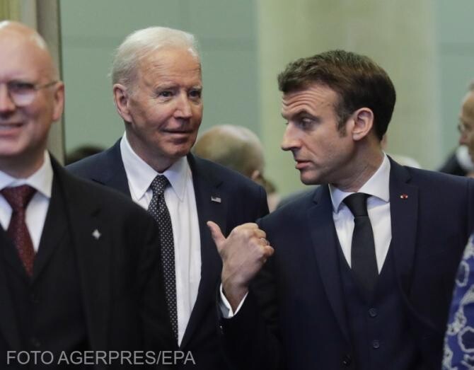 Emmanuel Macron se distanțează de afirmațiile lui Joe Biden