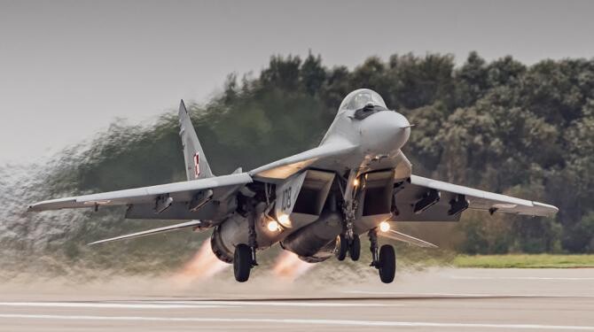 Ucraina a cerut statelor occidentale avioane de vânătoare de tip MIG-29