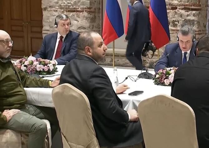 Negocierile de la Istanbul s-au încheiat. Rusia anunță că se îndepărtează de Kiev și Cernihiv / Foto: Captură video Youtube Agerpres