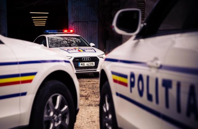 Femeia acuzată a fost percheziţionată la domiciliu / Foto: Poliţia Română