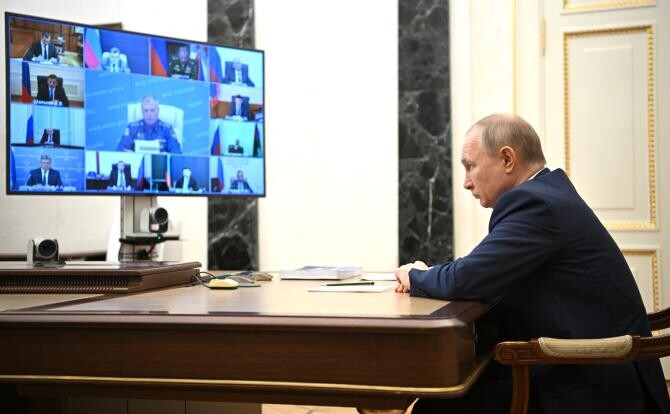 Putin, făcut preș la televiziunea de stat. Deși jurnaliștii au primit comenzi clare, invitații l-au sfidat. Au criticat invazia Ucrainei: Mai rea decât Afganistanul / Foto: Kremlin.ru