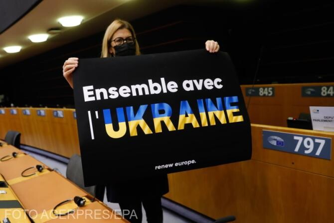 7. -imagine fara descriere- (zelensky-parlamentul-european-ucraina_23169500.jpg)
