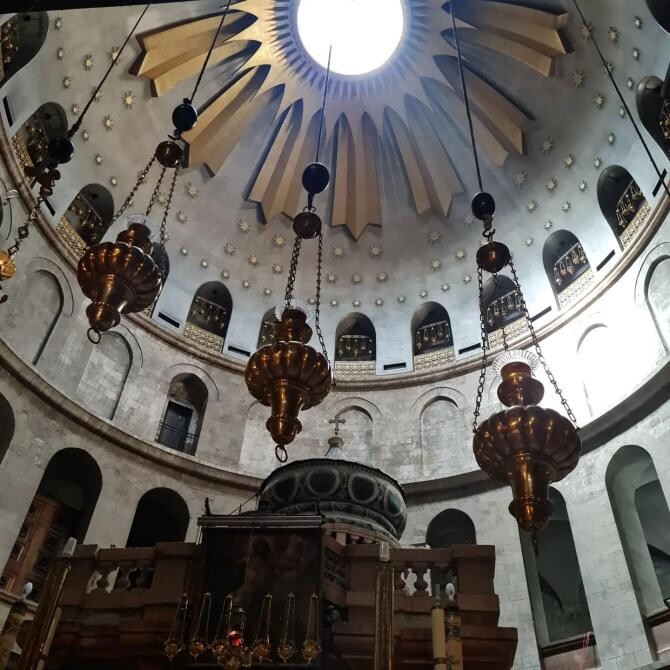 Altarul care încadrează sfântul mormânt, Ierusalim / Sursă foto: DC News