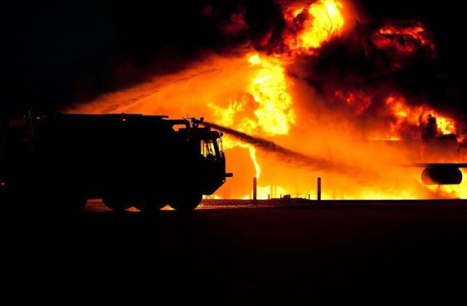 Rusia a luat FOC de Paște. Incendiu uriaș la depozitul de petrol din Briansk, zeci de incendii de vegetație / Foto: Pixabay
