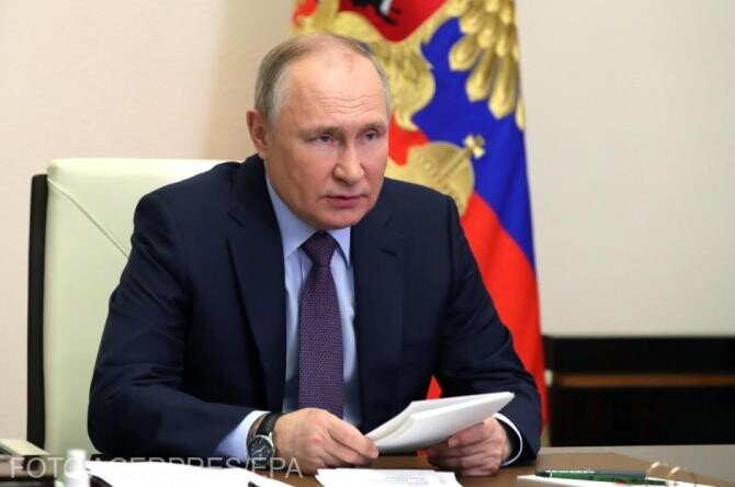 În ciuda sancțiunilor occidentale, Putin susține că economia rusă a rezistat șocului și „se stabilizează“