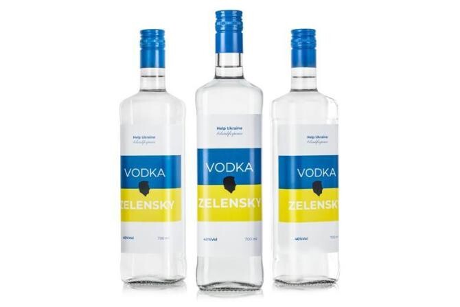 2. Foto: Vodk... (vodka-zelenski_59226700.jpg)