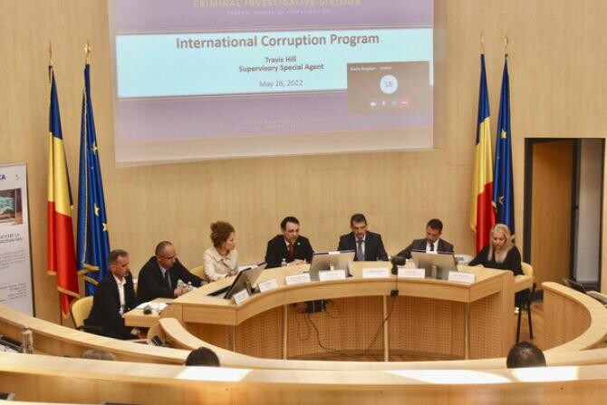 Conferința, susținută de experții Biroului Federal de Investigații (FBI) pentru România și Moldova, a fost urmată de o prezentare a Programului SelectUSA 2022, gestionat de Guvernul Federal al SUA