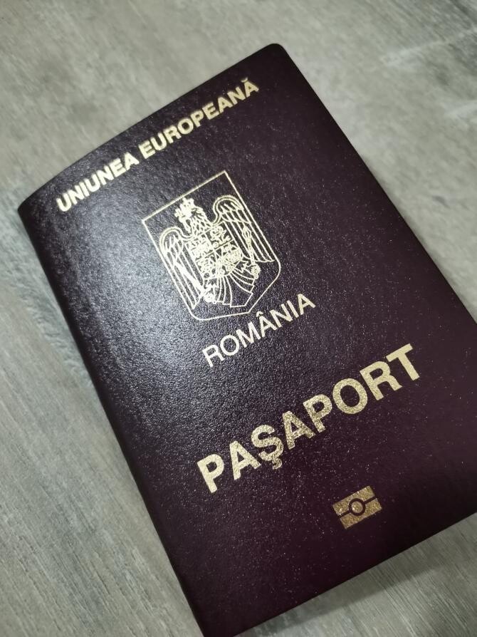 Rușilor li se promite cetățenie română pentru 5.300 de euro de către o companie ucraineană