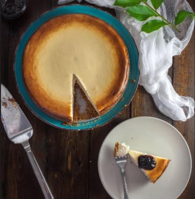 Cheesecake ușor cu iaurt, fără coacere. Adaugă acest fruct pentru un gust și mai bun! Sursa - Pexels