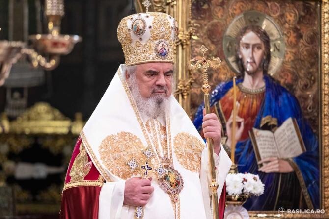 Patriarhul Daniel, mesaj la Duminica Mironosițelor: Ne rugăm lui Dumnezeu să le dăruiască bucurie și binecuvântare