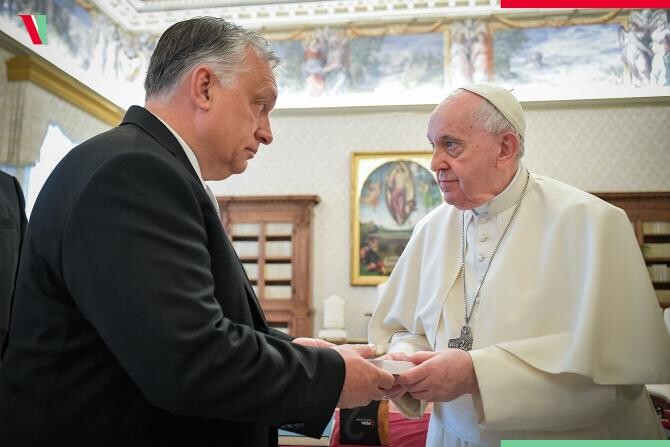 Papa Francisc: Orban, când l-am întâlnit, mi-a spus că rușii au un PLAN, că totul se va TERMINA pe 9 mai / Foto: Facebook Viktor Orban