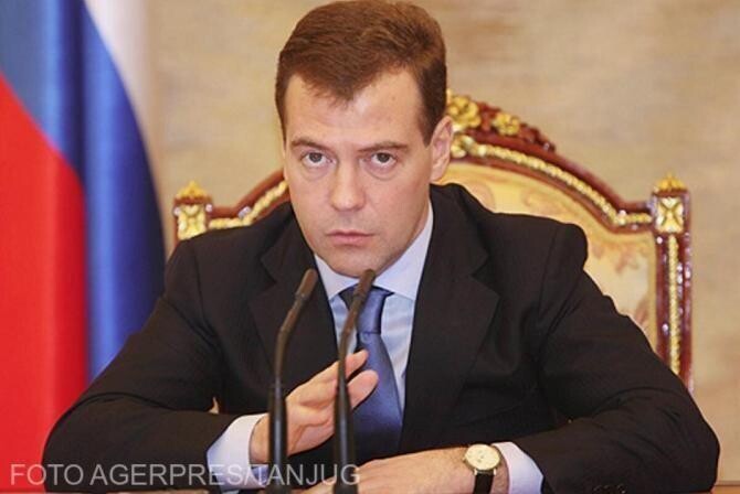 Rusia își intensifică producţia 'celor mai puternice mijloace de distrugere', anunță Medvedev