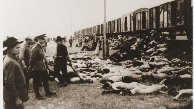  În cadrul episodului cunoscut ca și Pogromul de la Iași au fost uciși cam o treime din evreii orașului, peste 14.000 doar în două zile, potrivit historia.ro