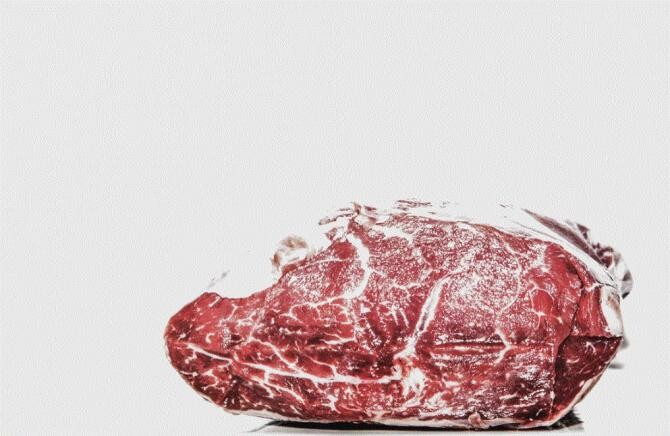 Cum să dezgheți carnea în 20 de minute - un truc uimitor, dezvăluit de bucătari. Sursa - Pexels