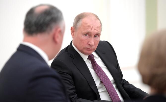 Cine este "micul Putin", numit "covorașul țarului" care il imploră pe liderul de la Kremlin să îi invadeze țara / Foto: Kremlin.ru