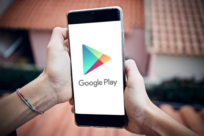 Aplicații din Google Play periculoase pentru telefonul tău. Îti pot fura datele. Cum le recunoaștem / Foto: Pixabay, de Victoria_Borodinova