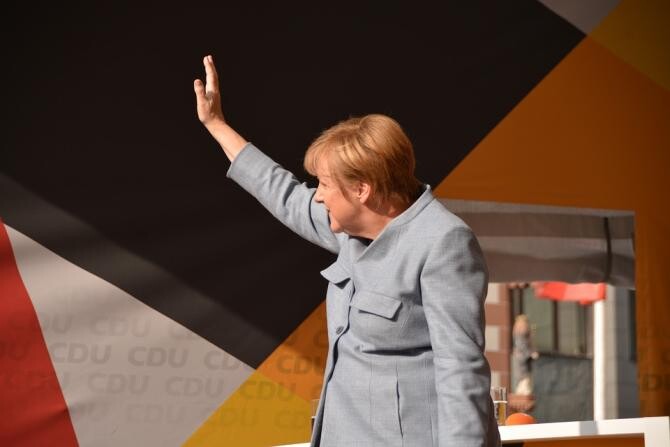 Merkel primește un premiu pentru Pace din partea UNESCO