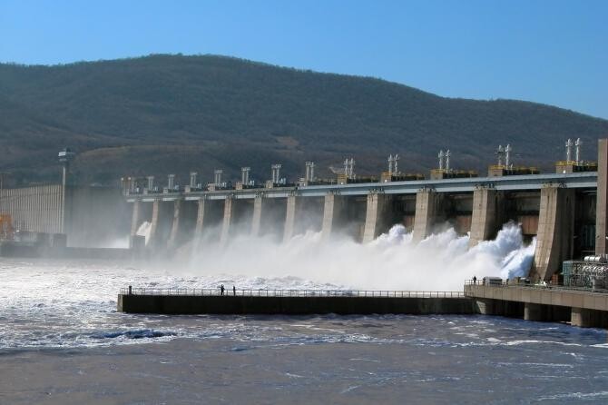 Badea (Hidroelectrica): Avem zilnic 5.000 de clienţi noi; nu putem acoperi tot consumul României