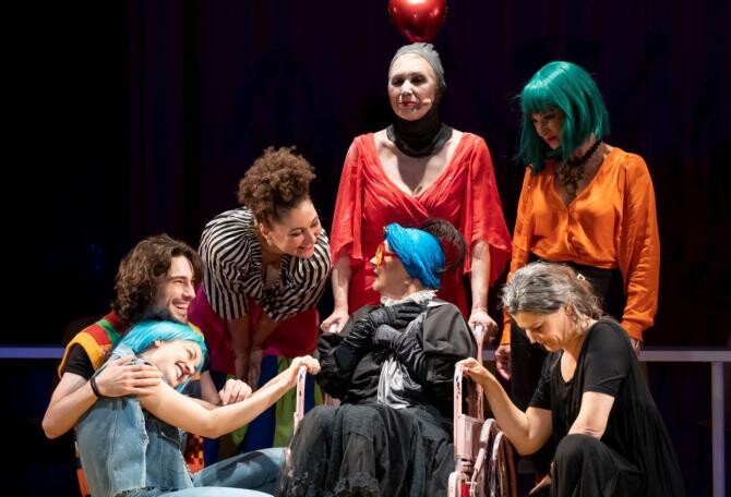 Premieră națională, la Teatrul Nottara: „Fetele Pelican”, o poveste despre o familie modernă 
